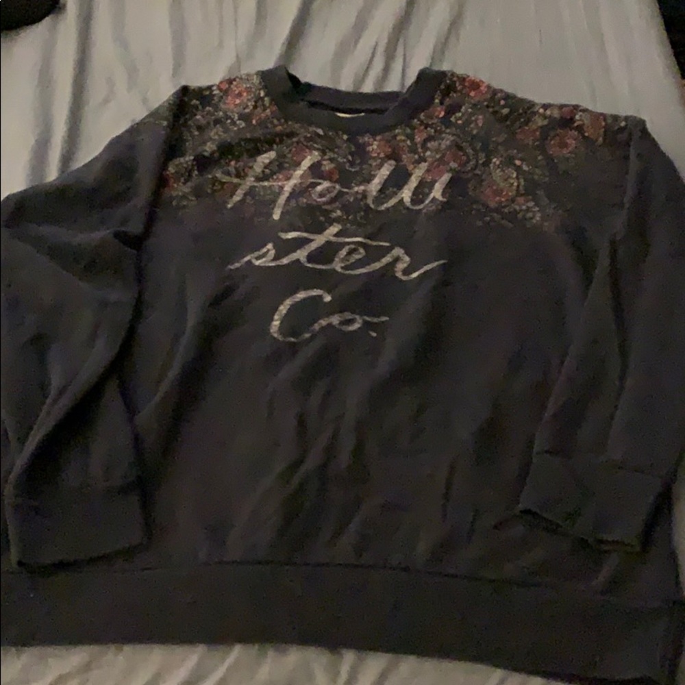 Crew neck sweatshirt